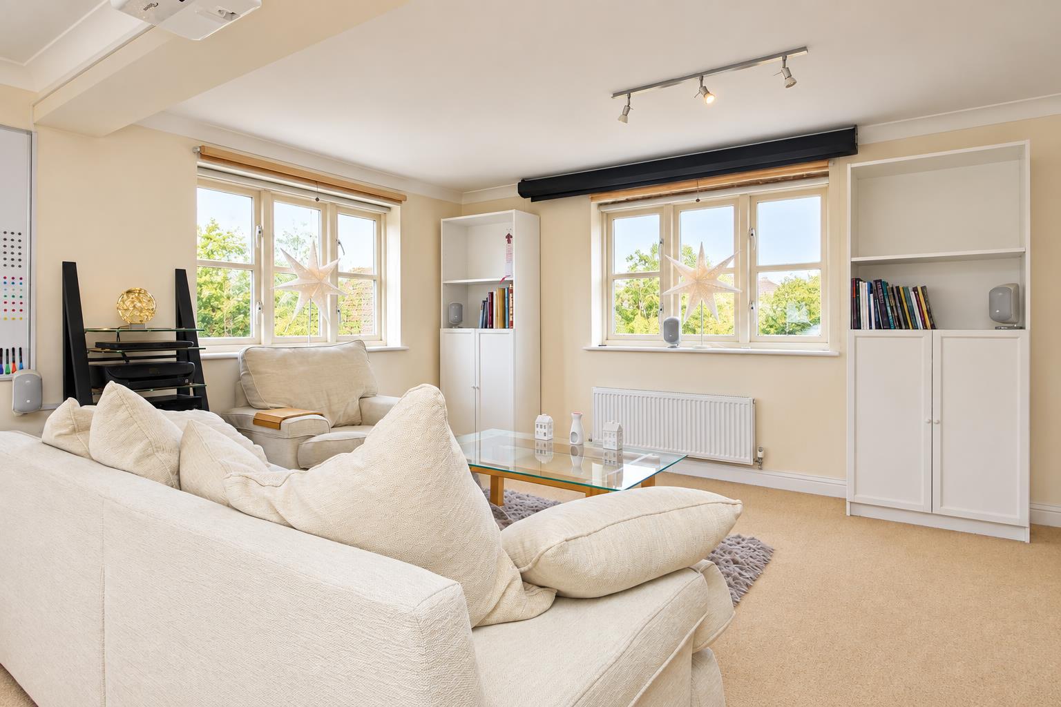 Woodall Close, Middleton, Milton Keynes
